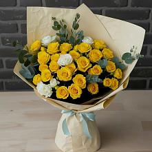 Букет цветов из:  Розы в Полурядинки