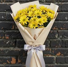 Букет цветов из:  Хризантемы в Полурядинки