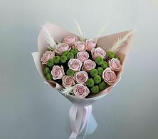 Букет цветов из:  Розы и Хризантемы в Полурядинки
