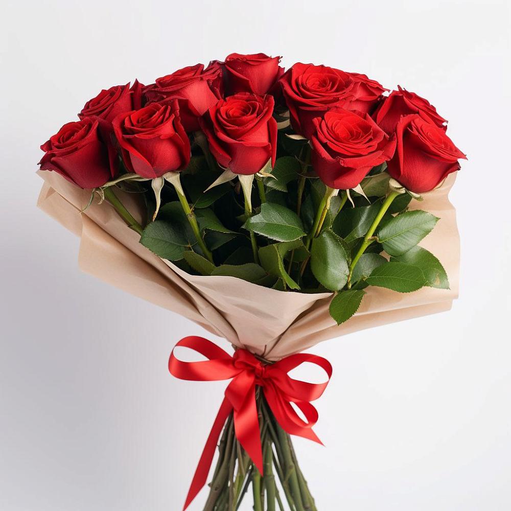 Букет 11 Красных роз Эдлесс Лав в Полурядинки